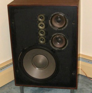 La Beovox 5000 mkI avec ses quatre tweeters