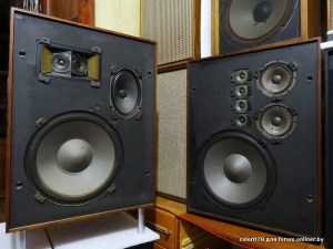 La mkII à gauche de la mkI