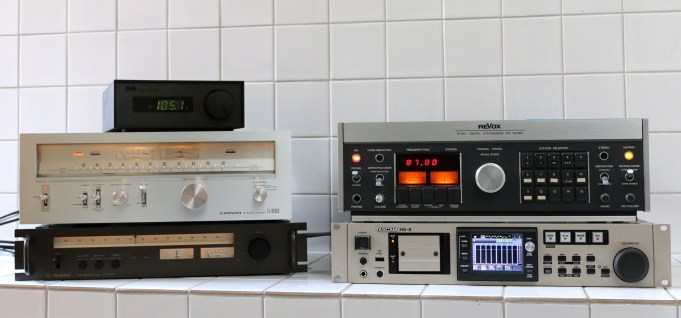 Du (beau) monde au labo.